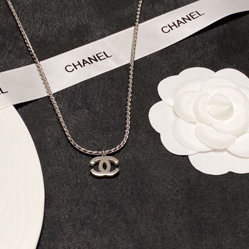 Ch**el necklaces
